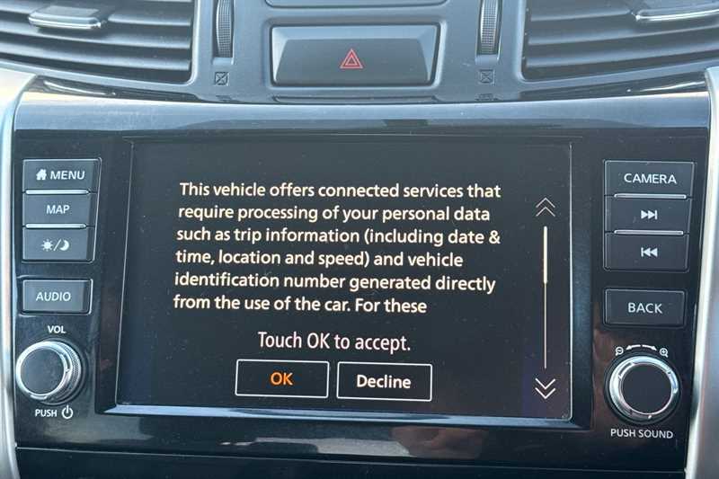 Used Nissan Navara 2020 for sale - 77402385: Photo 17