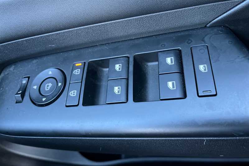 Used Hyundai KONA 2025 for sale - 77930219: Photo 16