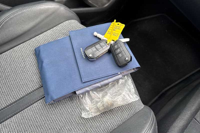 Used Peugeot 3008 2019 for sale - 77757340: Photo 36