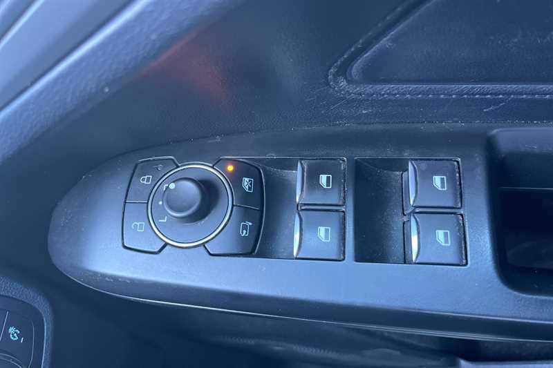 Used Ford Focus 2022 for sale - 78188259: Photo 16