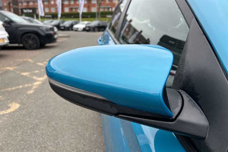 Used Hyundai i20 2023 for sale - 78130260: Photo 35