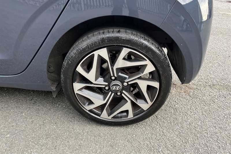 Used Hyundai i10 2022 for sale - 77295174: Photo 11