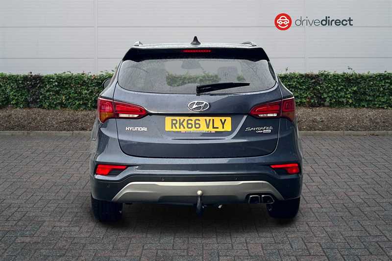 Used Hyundai Santa Fe 2016 for sale - 77561652: Photo 4