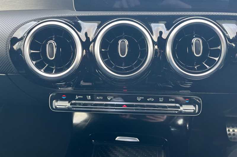 Used Mercedes-Benz CLA 2020 for sale - 76955882: Photo 15