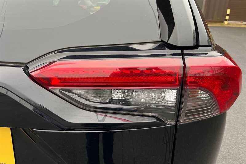 Used Toyota RAV4 2021 for sale - 77554128: Photo 32