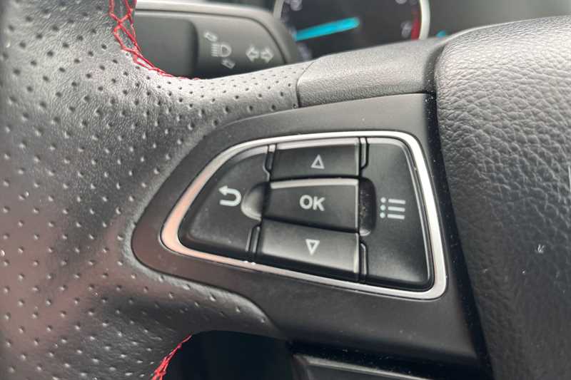 Used Ford Ecosport 2018 for sale - 76088230: Photo 21