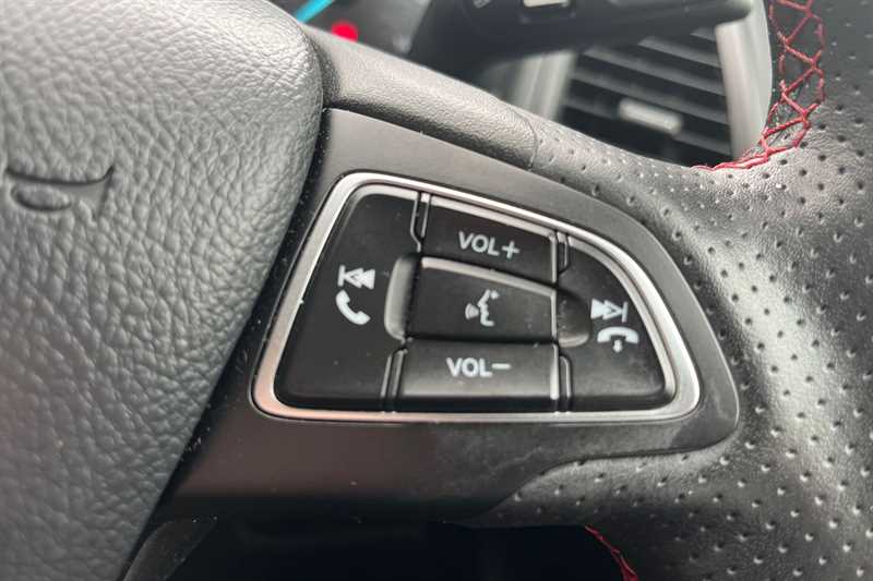 Used Ford Ecosport 2018 for sale - 76088230: Photo 22