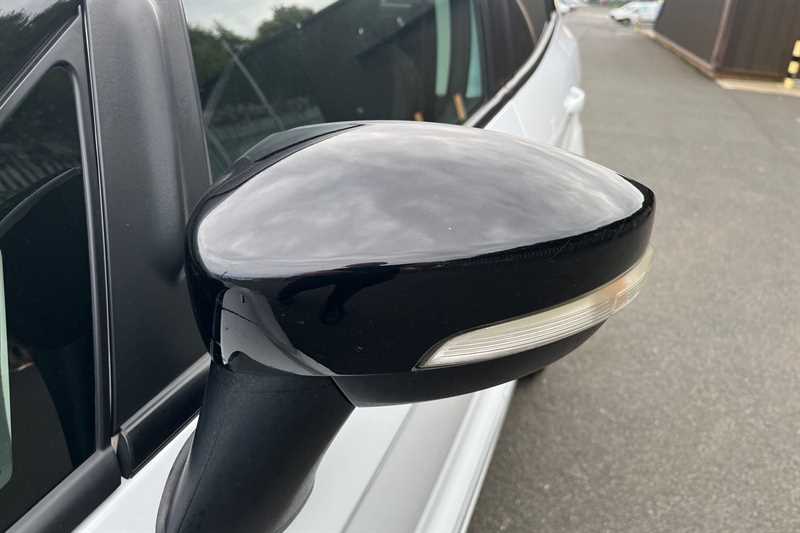 Used Ford Ecosport 2018 for sale - 76088230: Photo 35