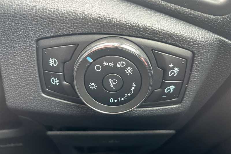 Used Ford Ecosport 2018 for sale - 76088230: Photo 38