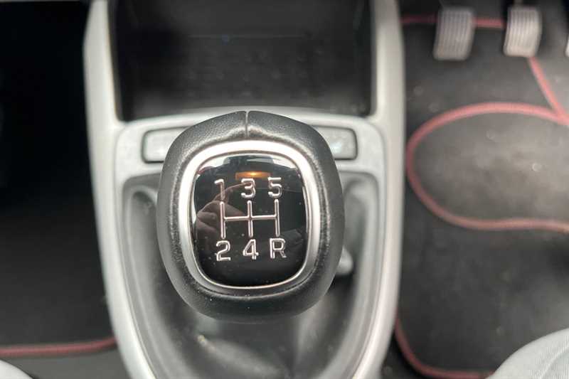 Used Hyundai i10 2023 for sale - 77335474: Photo 14