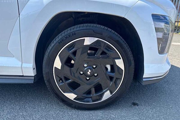 Used Hyundai KONA 2024 for sale - 75591403: Photo 9