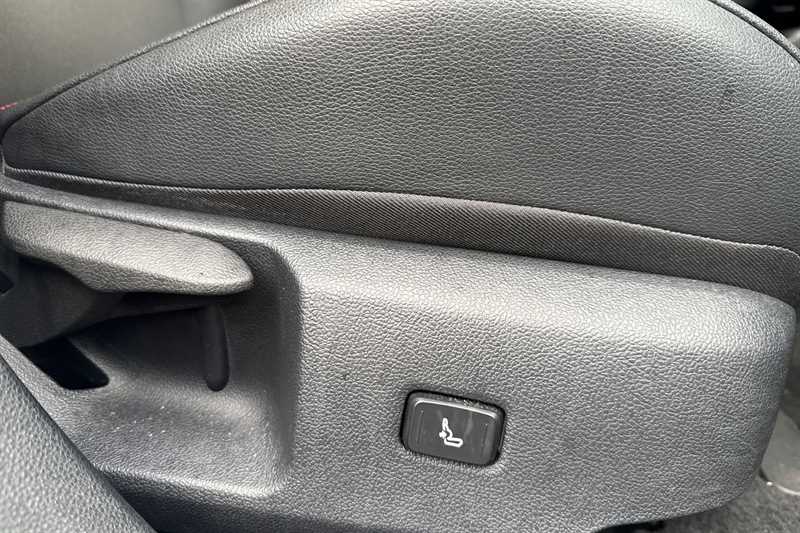 Used Toyota Corolla 2021 for sale - 76790321: Photo 26