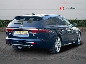 Used Jaguar XF 2019 for sale - 75723113: Photo