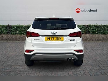 Used Hyundai Santa Fe 2017 for sale - 79416582: Photo