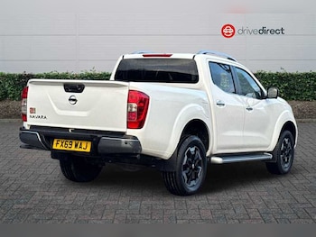 Used Nissan Navara 2020 for sale - 77349174: Photo