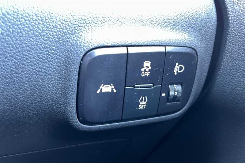 Used Hyundai i10 2021 for sale - 75981523: Photo 38
