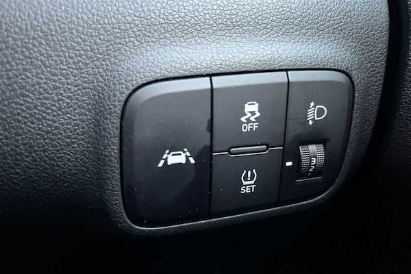 Used Hyundai i10 2022 for sale - 75083225: Photo 36