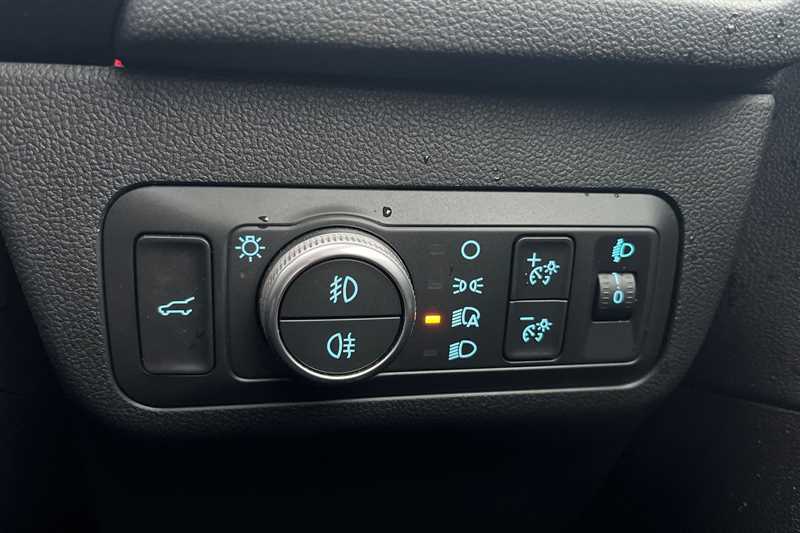 Used Ford Kuga 2021 for sale - 76955865: Photo 38