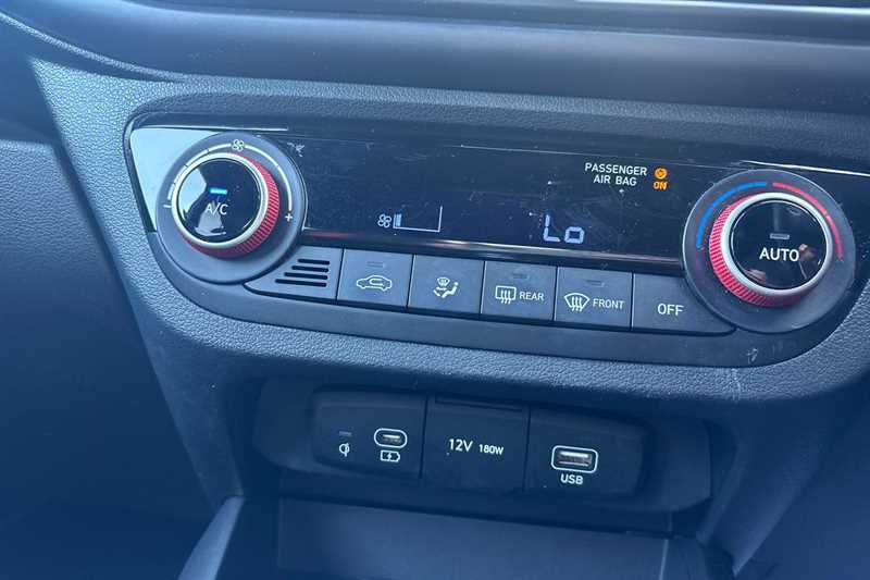 Used Hyundai i10 2024 for sale - 77944114: Photo 15