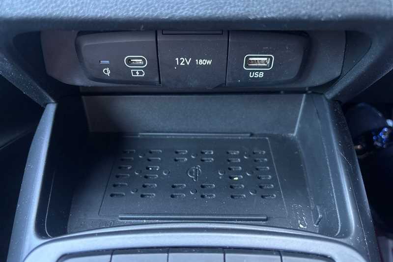 Used Hyundai i10 2024 for sale - 77944114: Photo 42