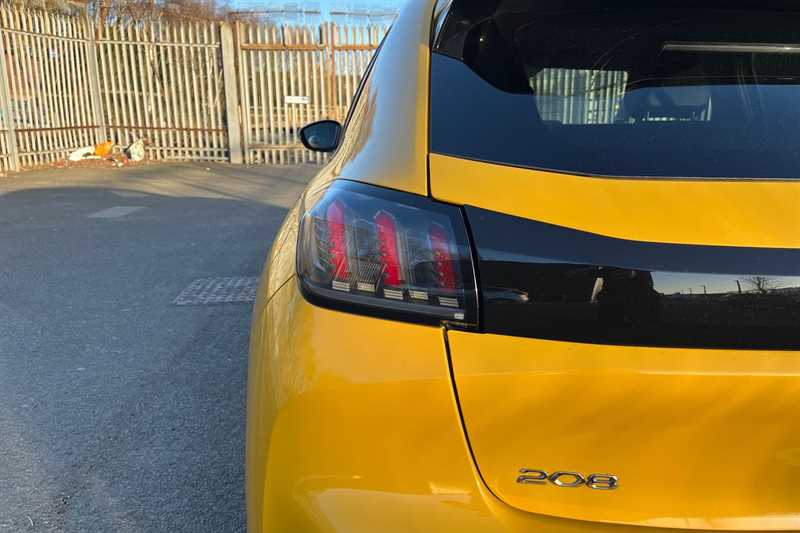 Used Peugeot 208 2020 for sale - 77741930: Photo 32