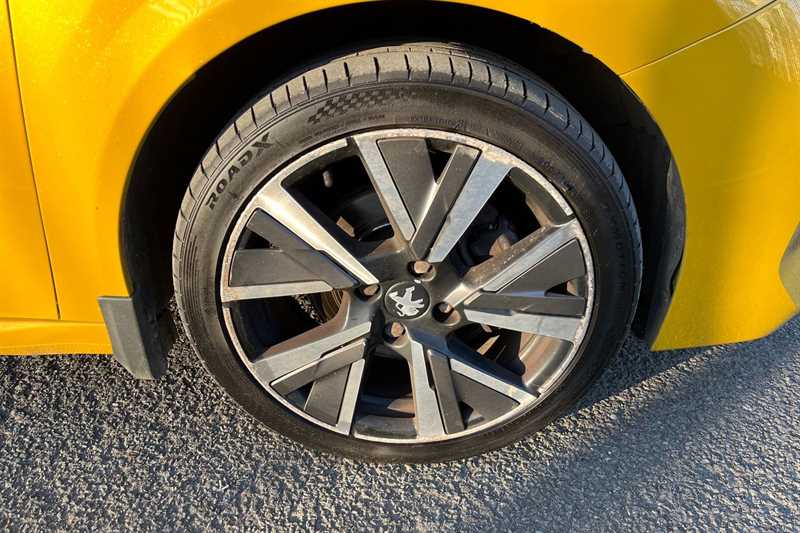 Used Peugeot 208 2020 for sale - 77741930: Photo 9