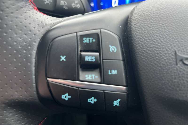 Used Ford Kuga 2021 for sale - 76852209: Photo 21