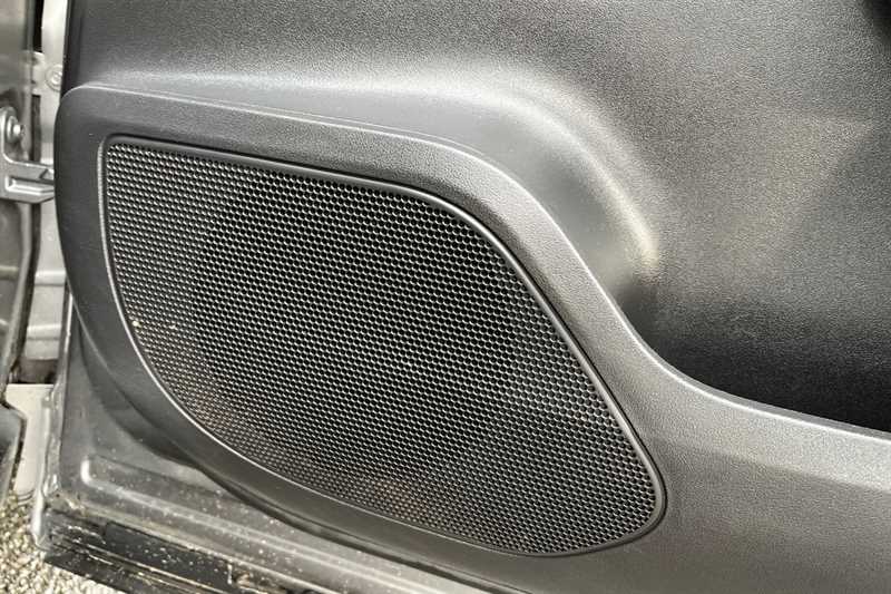 Used Jaguar F-Pace 2017 for sale - 76489262: Photo 27