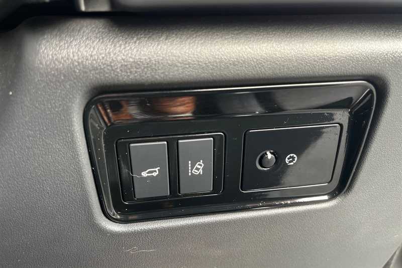 Used Jaguar F-Pace 2017 for sale - 76489262: Photo 39