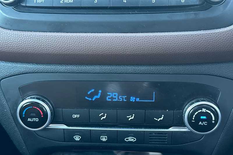 Used Hyundai i20 2016 for sale - 77828791: Photo 15