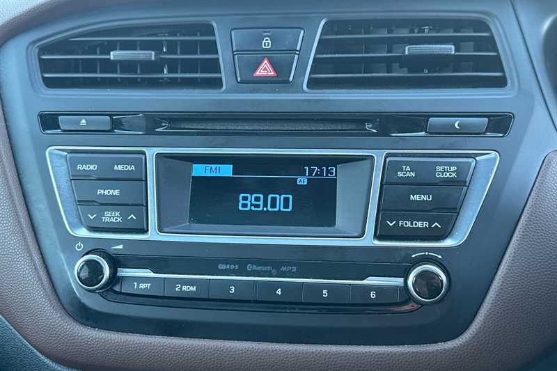 Used Hyundai i20 2016 for sale - 77828791: Photo 18