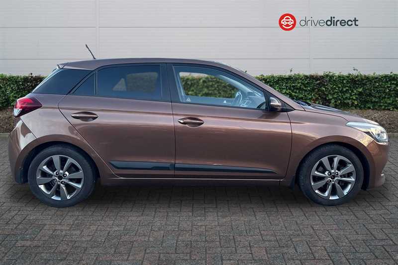 Used Hyundai i20 2016 for sale - 77828791: Photo 2