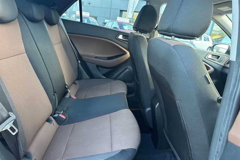 Used Hyundai i20 2016 for sale - 77828791: Photo 24