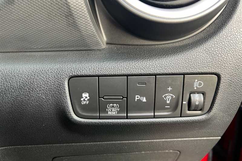 Used Hyundai KONA 2021 for sale - 77317932: Photo 38