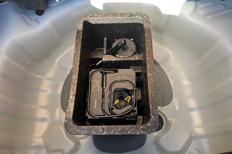 Used Hyundai i10 2024 for sale - 77309823: Photo 36