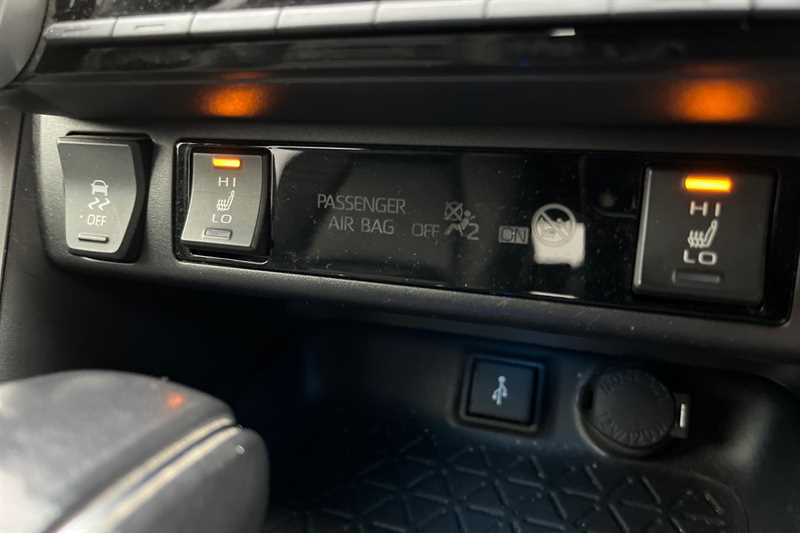 Used Toyota RAV4 2021 for sale - 77481642: Photo 41