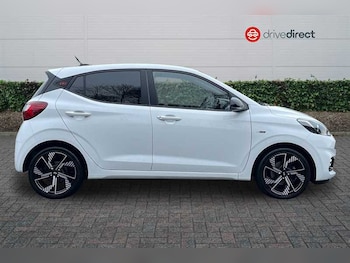 Used Hyundai i10 2024 for sale - 76978123: Photo