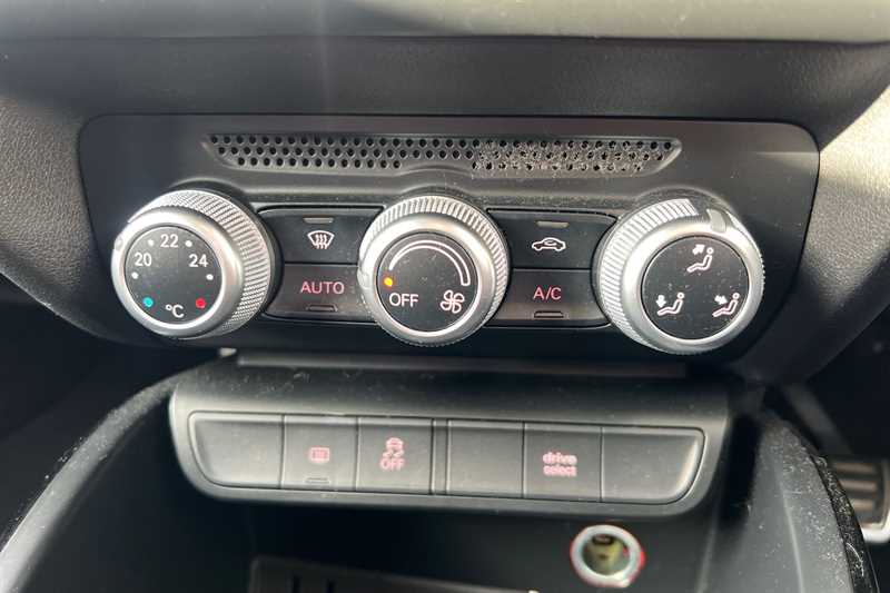 Used Audi A1 2016 for sale - 77929611: Photo 15