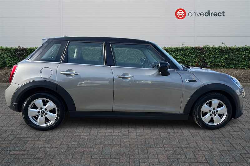 Used MINI Hatch 2019 for sale - 78217103: Photo 2