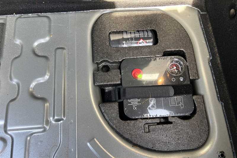 Used MINI Hatch 2019 for sale - 78217103: Photo 37