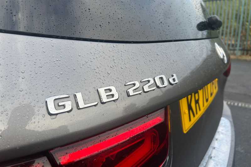 Used Mercedes-Benz GLB 2020 for sale - 77296035: Photo 30