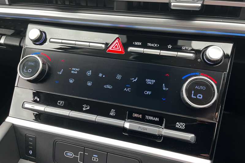 Used Hyundai Santa Fe 2024 for sale - 76525283: Photo 15