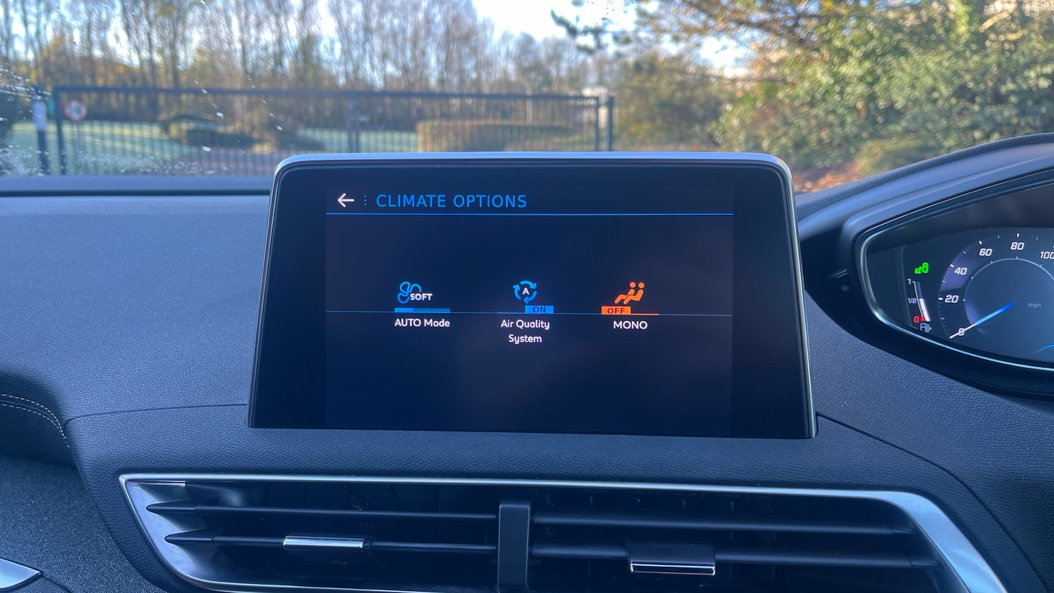 Used Peugeot 3008 2019 for sale - 76734949: Photo 53