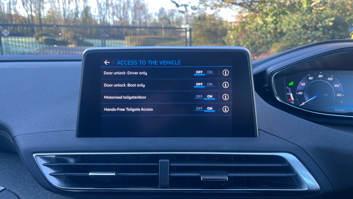 Used Peugeot 3008 2019 for sale - 76734949: Photo 61