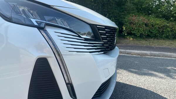 Used Peugeot 3008 2023 for sale - 75604301: Photo 42