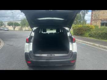 Used Peugeot 5008 2023 for sale - 74972533: Photo