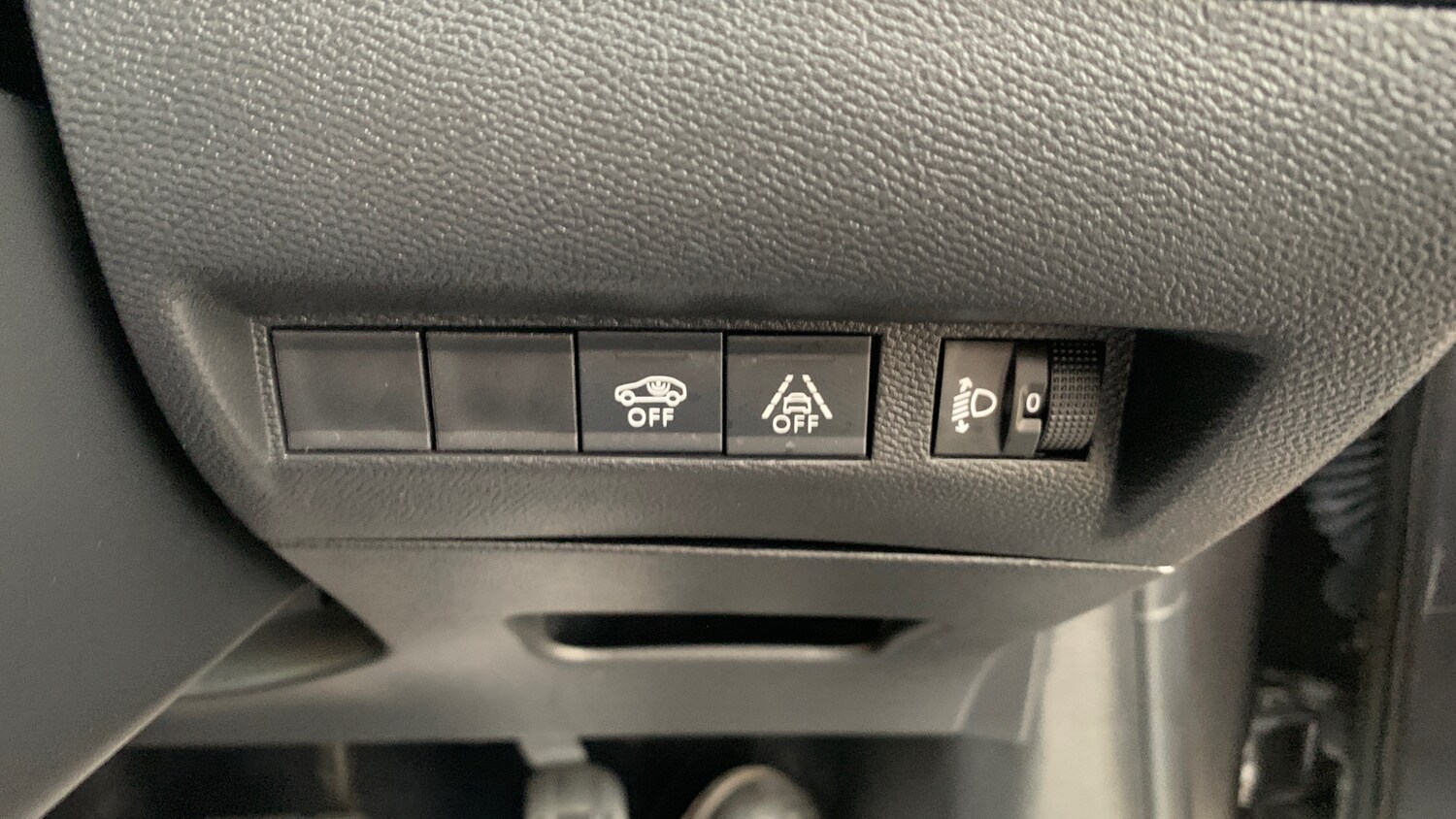 Used Peugeot 208 2023 for sale - 76104622: Photo 30