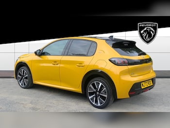 Used Peugeot 208 2022 for sale - 76252272: Photo 2