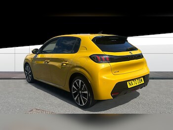 Used Peugeot 208 2020 for sale - 75789016: Photo