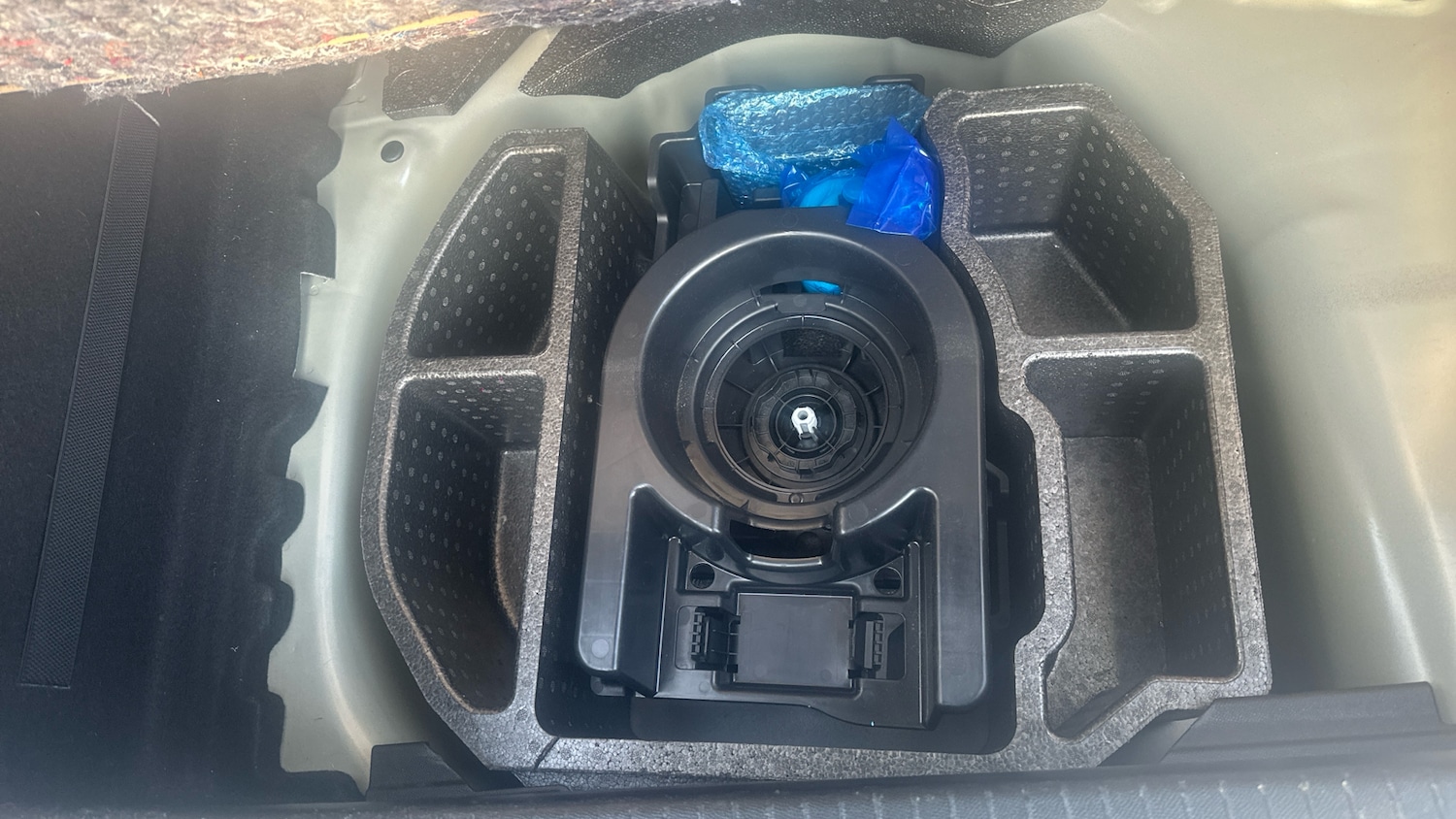 Used Peugeot 208 2023 for sale - 76115791: Photo 31